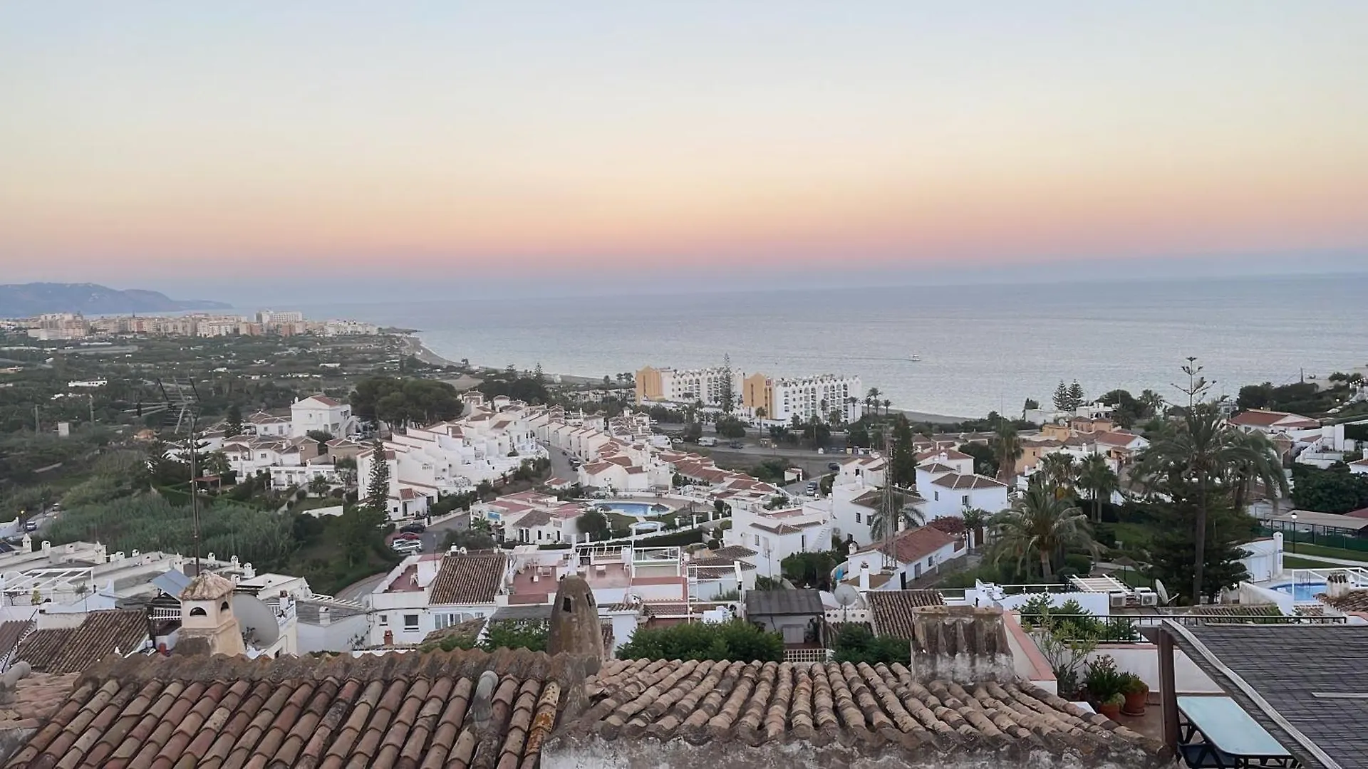 Casa Familiar In Punta Lara Apartment Nerja